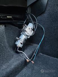 bmw z4 staffa per motorino capote (ricollocamento)