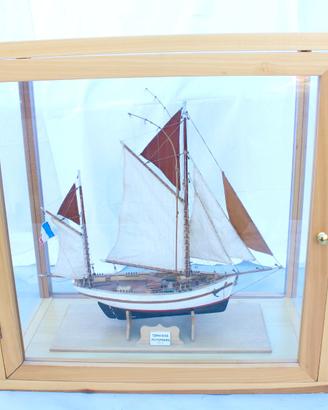 Modellino Navale Storico – Tonniera Mediterranea