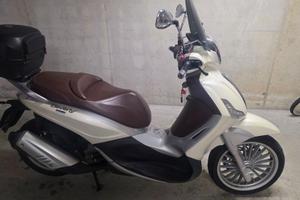 Piaggio Beverly 300 i.e. 2010 – 30.000 km