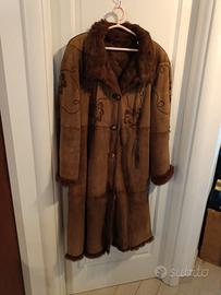 Giacca lunga in renna con inserti in pelliccia