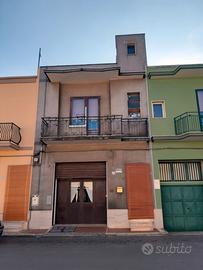 Appartamento in centro con garage o sec appartamen