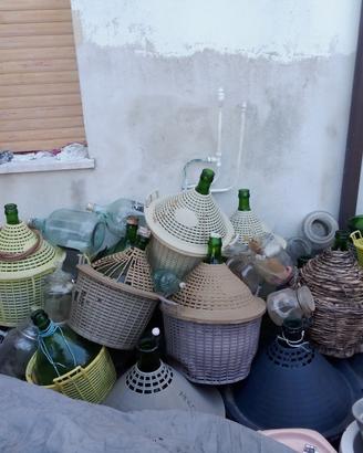 damigiane varie in vetro