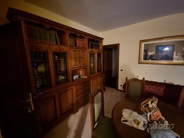 Mobile salotto,armadio e letto