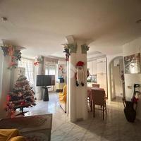 3 LOCALI A NAPOLI