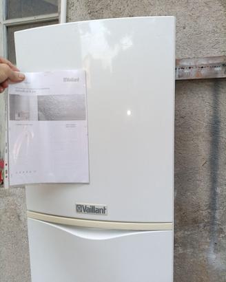 CALDAIA VAILLANT TURBOBLOCK VMW 282/4 - 5B GAS MET