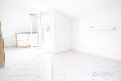 Mansarda trilocale a 150 metri dal mare