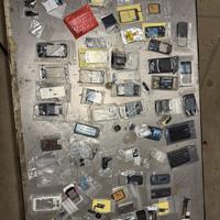 Lotto ricambi per cellulari