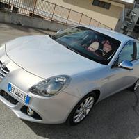 Alfa Romeo Giulietta 1.6 JTDm-2 105 CV Exclusive