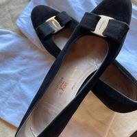 scarpa Ferragamo nera donna