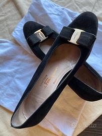 scarpa Ferragamo nera donna