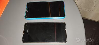 Telefoni Microsoft e TCL