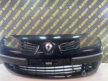 PARAURTI ANTERIORE COMPLETO RENAULT Megane Cabrio