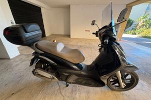 Beverly 250 tourer i.e. anno 2008