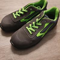 Scarpe antinfortunistica