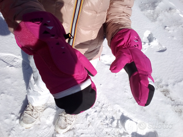 Guanti da neve rosa