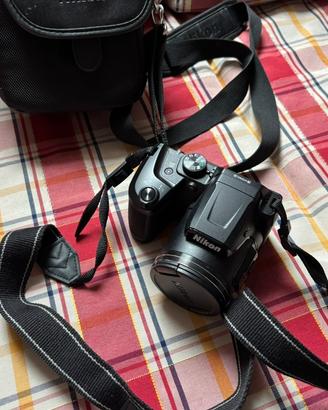 Fotocamera reflex Nikon coolpix b500