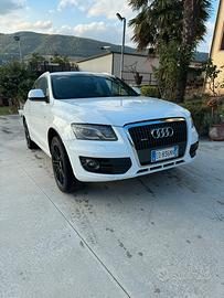 Audi q5 2.o tdi quattro s tronic s line