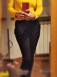 Pantaloni elastici