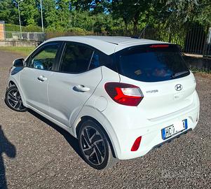 hyundai i10 ruotino ed accessori nuovi 