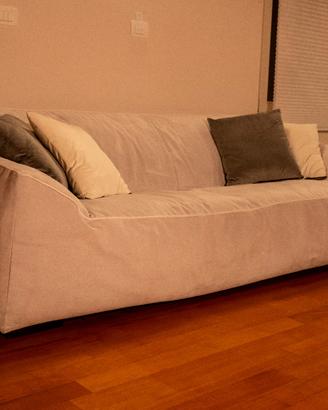 Divano Fabbri Salotti “Weekend” + Pouf abbinato