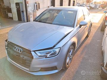 Audi A3 anno 2018 ricambi usati