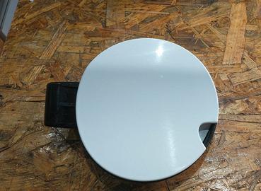 Tappo esterno carburante Peugeot 208