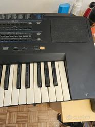 Roland E70  			
