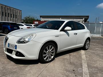 ALFA ROMEO Giulietta 1.6 JTDm-2 105CV Distinctive