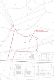 Terreno agricolo confinante con zona industriale