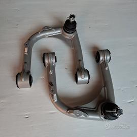 Braccetti rinforzati e rialzati per Ford Ranger T6