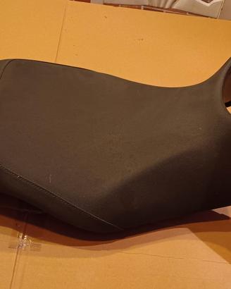 sella triumph speed triple 2011