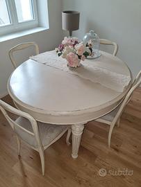Tavolo ovale shabby chic