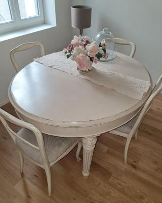 Tavolo ovale shabby chic