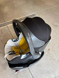Ovetto Cybex con base ISOFIX