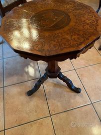 Tavolino antiquariato intarsiato