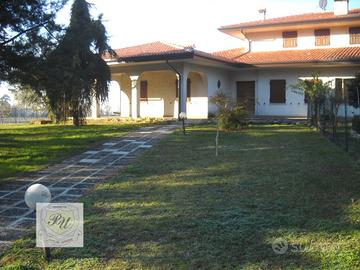 Villa a Cinto Euganeo (PD)