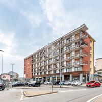 2 LOCALI A GRUGLIASCO