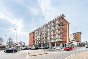 2 LOCALI A GRUGLIASCO