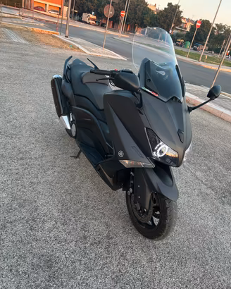 Tmax 530 2013