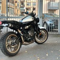 Yamaha XSR 700 - 2024
