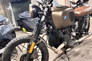 Bmw r 45 - 1983