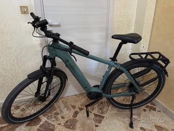 Bicicletta Tenways AGO X a pedalata assistita