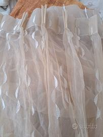 Due tende leggere beige con attacchi 155x240cm