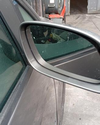 Specchietto dx Volkswagen Touran anno 2008