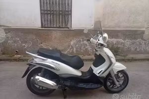Piaggio Beverly 300