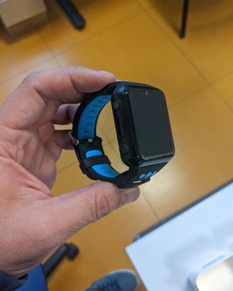 40 SmartWatch con SIM, telecamere e Android 9.0