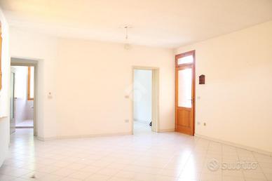 3 LOCALI A RIOLO TERME