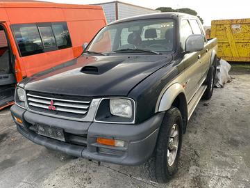 Ricambi vari Mitsubishi L200 terza serie