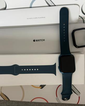 Apple watch serie 7 45mm con scatola e accessori