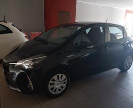 Toyota Yaris 1.5 Hybrid 5 porte Cool